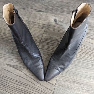 Manolo Blahnik Chocolate Brown Ankle Boots MADE IN ITALY